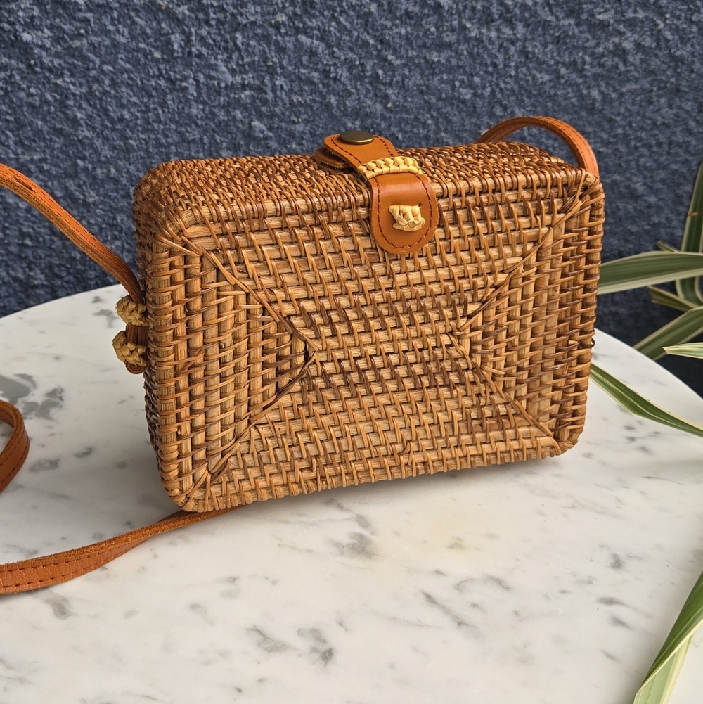 Woven Square Crossbody Purse